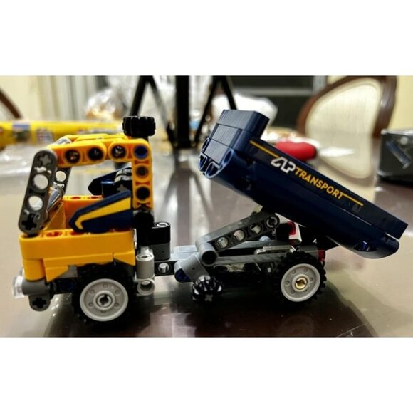 New Technic Dump Truck, 2in1 Toy Set, Construction Vehicle Model - Picture 3 of 4